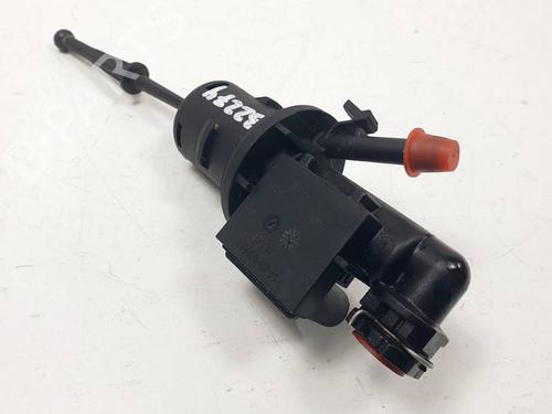 Used Clutch slave cylinder Clutch slave cylinder VW GOLF PLUS V (5M1, 521) 2.0 TDI (140 hp) 34512194 34512194
