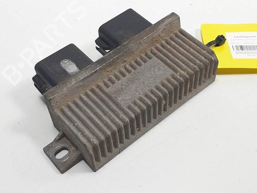 Used Electronic module RENAULT ESPACE IV (JK0/1_) 3.0 dCi (JK0J, JK0V) (177 hp) 12384522