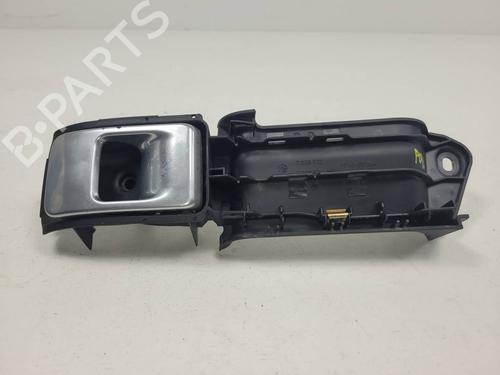 Used Front right interior door handle Front right interior door handle LAND ROVER RANGE ROVER III (L322) 3.0 D 4x4 (177 hp) 40176093 40176093