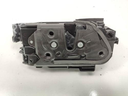 rear-right-lock-vw-t-roc-a11-d11-5ta839016d-2017-8105638 main image