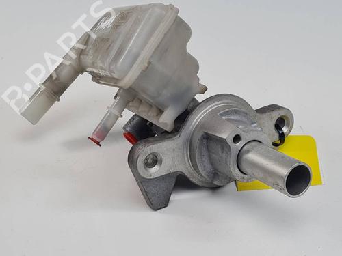brake-master-cylinder-ford-fiesta-vi-cb1-ccn-2008-34513154 main image