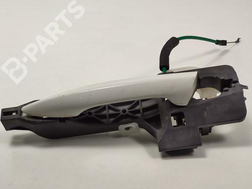 front-left-exterior-door-handle-hyundai-i30-estate-gd-14-crdi-9127003100-2012-9675965 main image