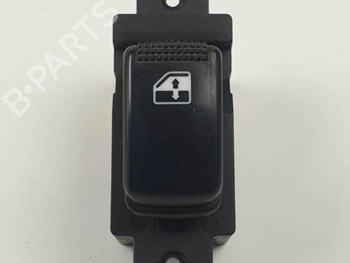 Used Right rear window switch KIA RIO I Hatchback (DC) 1.3 (82 hp) 24499847