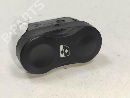 Used Left front window switch Left front window switch DACIA SANDERO II 1.2 (75 hp) 9539015 9539015
