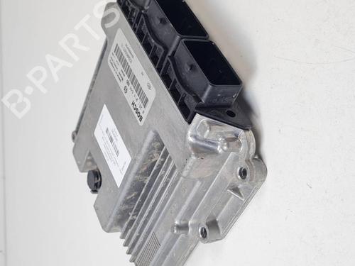 Used Engine control unit (ECU) Engine control unit (ECU) OPEL VIVARO A Bus (X83) 2.0 CDTI (F7, J7, A07) (114 hp) 34516746 34516746