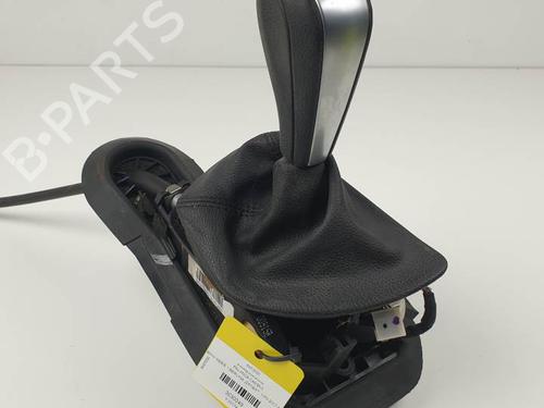 Used Gear lever BMW 1 (E87) 118 d (143 hp) 24935382