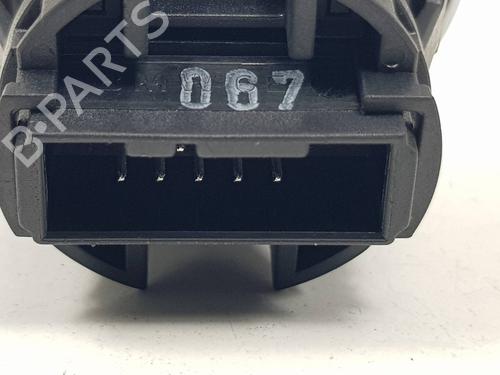 Switch BMW 3 (E90) 320 i | BP35973424I30 - Image 4