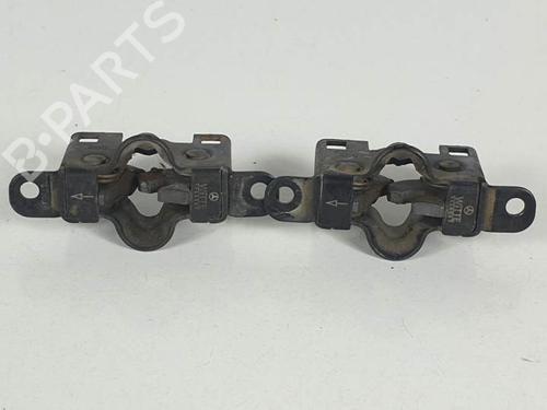 Used Hood lock MERCEDES-BENZ CLK (C208) CLK 320 (208.365) (218 hp) 12369226
