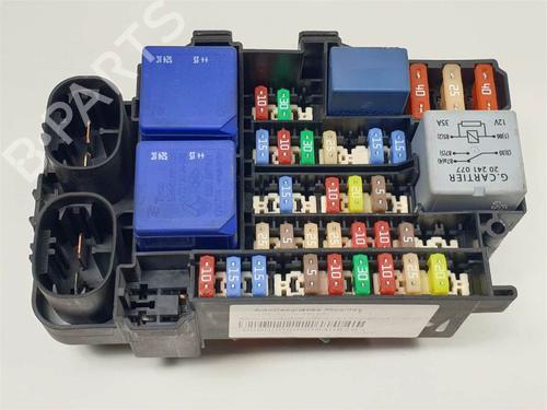 Used Fuse box Fuse box RENAULT MEGANE III Hatchback (BZ0/1_, B3_) 1.5 dCi (BZ09, BZ0D, BZ1W, BZ29, BZ14) (110 hp) 10933311 10933311