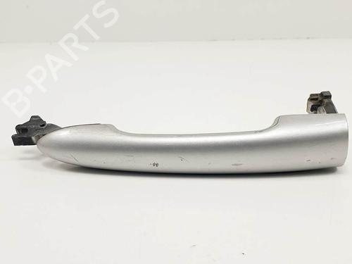 Used Front left exterior door handle Front left exterior door handle RENAULT SCÉNIC II (JM0/1_) 1.5 dCi (JM1F) (86 hp) 25262634 25262634