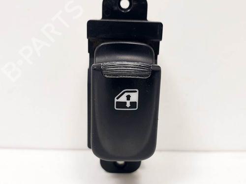 Used Right front window switch HYUNDAI ACCENT III Saloon (MC) 1.4 GL (97 hp) 16773508