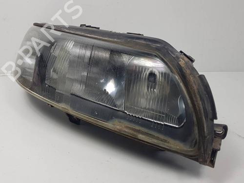 Used Right headlight Right headlight VOLVO V70 II (285) 2.4 T AWD (200 hp) 34643823 34643823