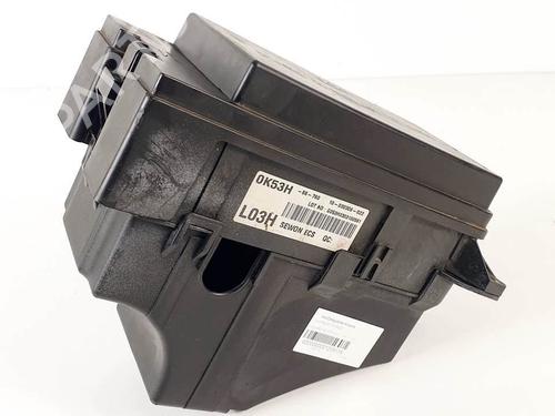 Used Fuse box Fuse box KIA CARNIVAL II (GQ) 2.5 V6 (150 hp) 17712699 17712699