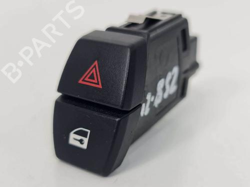 Used Warning switch Warning switch BMW 5 Touring (F11) 520 d (184 hp) 7176134 7176134