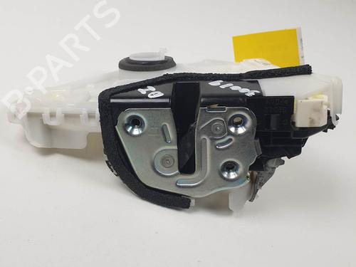 Used Front left lock Front left lock MAZDA CX-30 (DM) SKYACTIV-G M Hybrid (122 hp) 24915708 24915708