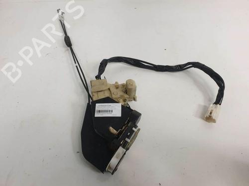 Højre bagtil lås LEXUS RX (MCU15) 300 (MCU10_, MCU10R) (201 hp) 6850634