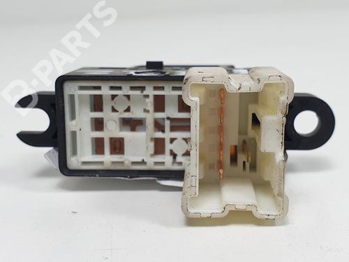 Left front window switch NISSAN MICRA III (K12) 1.2 16V | BP10729372I27 