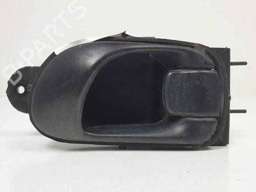 Used Front left interior door handle DAEWOO REZZO (U100) 1.6 (105 hp) 10171510