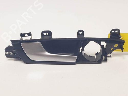 Used Rear left interior door handle Rear left interior door handle AUDI A3 Sportback (8PA) 2.0 TDI 16V (140 hp) 19339775 19339775