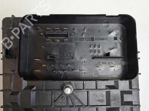 Fuse box SEAT LEON (1P1) 1.8 TSI | BP39916459E1 - Image 3