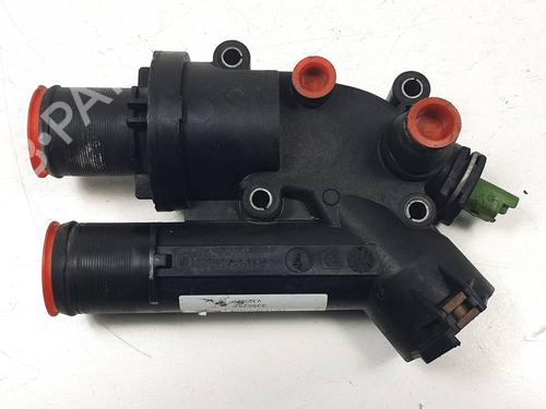 Used Thermostat housing Thermostat housing 34513566 34513566