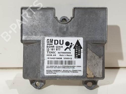 Airbag module OPEL ASTRA H (A04) 1.7 CDTI (L48) (80 hp) 6840134