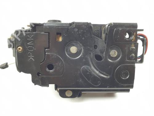 Rear left lock VW BORA I (1J2) 1.9 TDI 3B4839015A