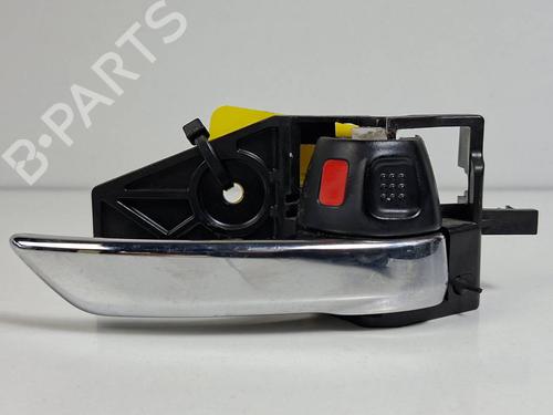 Used Front right interior door handle Front right interior door handle 39196463 39196463