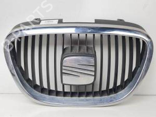 Used Grille SEAT ALTEA (5P1) 2.0 TDI 16V (140 hp) 27525809