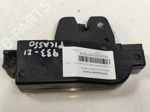 Used Tailgate lock CITROËN XSARA PICASSO (N68) 2.0 16V (136 hp) 9430261
