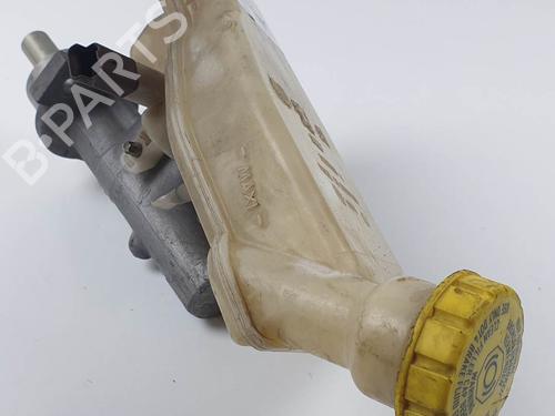 Used Brake master cylinder Brake master cylinder CITROËN C2 (JM_) 1.4 (73 hp) 40175240 40175240