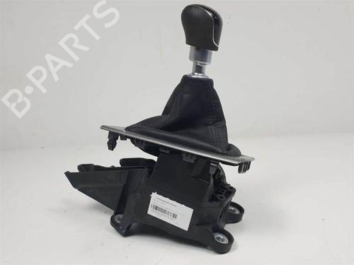 Used Gear lever FORD FOCUS III 1.0 EcoBoost (125 hp) 11020715