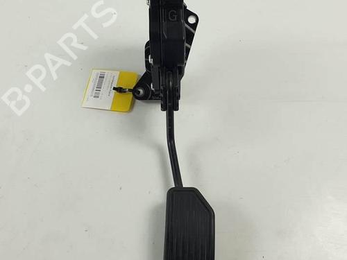 Used Pedal Pedal 18240256 18240256