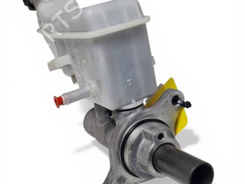 brake-master-cylinder-hyundai-i30-pde-pd-pden-2016-34516376 main image