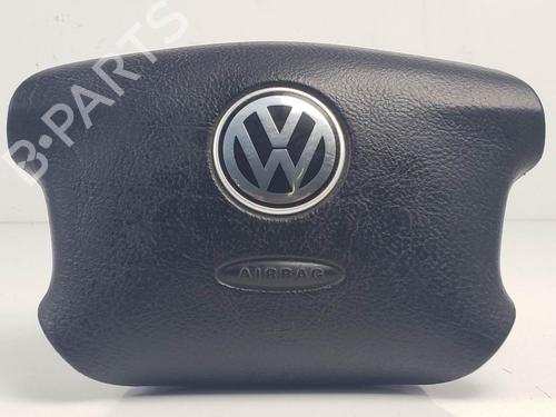 Used Driver airbag Driver airbag VW GOLF IV (1J1) 1.9 SDI (68 hp) 20510874 20510874