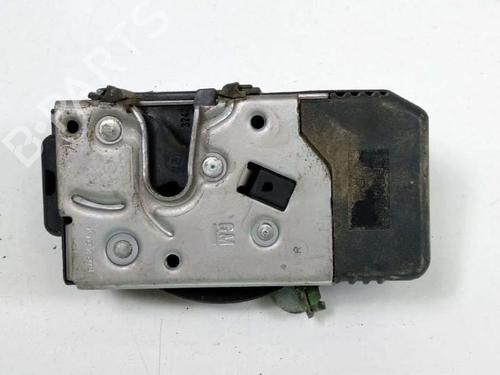 Serrure avant droite OPEL ZAFIRA A MPV (T98) 2.0 DTI 16V (F75) (101 hp) 7405291