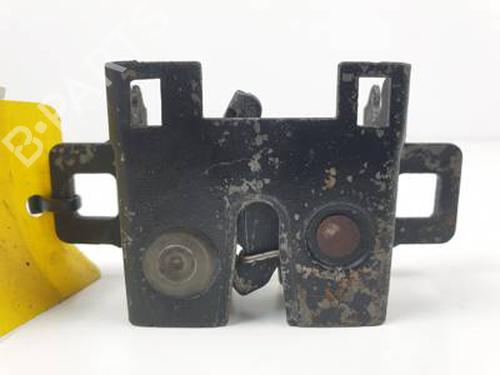 Used Hood lock LAND ROVER DISCOVERY IV (L319) 3.0 SDV6 4x4 (256 hp) 30313444