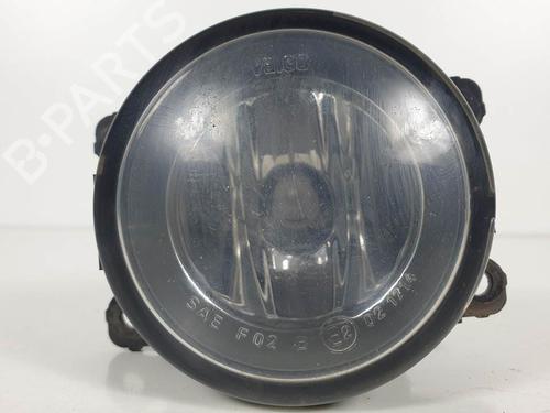 Used Right front fog light Right front fog light RENAULT SCÉNIC II (JM0/1_) 1.9 dCi (JM0G, JM12, JM1G, JM2C) (120 hp) 11734687 11734687