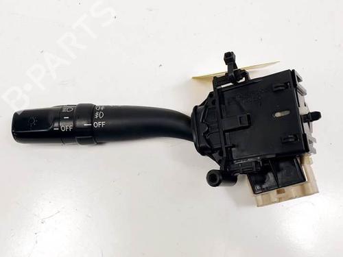 Used Headlight switch Headlight switch TOYOTA AVENSIS (_T25_) 2.0 VVT-i (AZT250_, AZT250R) (147 hp) 17330273 17330273