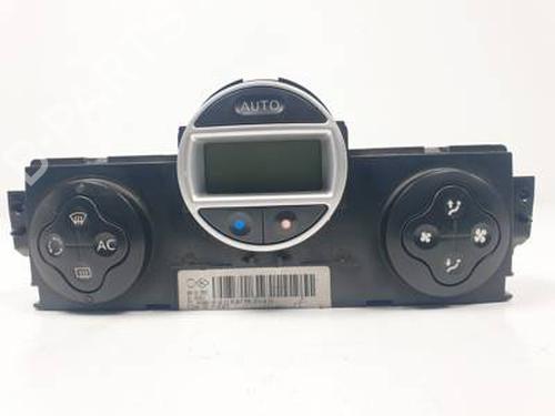 AC Styreenhet / Manøvreringsenhet RENAULT MEGANE II (BM0/1_, CM0/1_) 2.0 dCi (BM1K, CM1K) (150 hp) 31033717