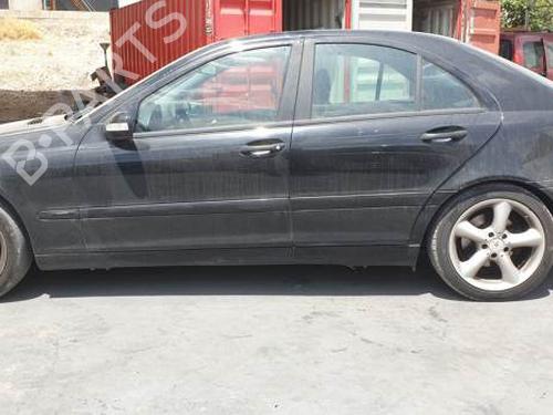 Høyre foran utvendig håndtak MERCEDES-BENZ C-CLASS (W203) C 200 CDI (203.007) | BP15374694C129 