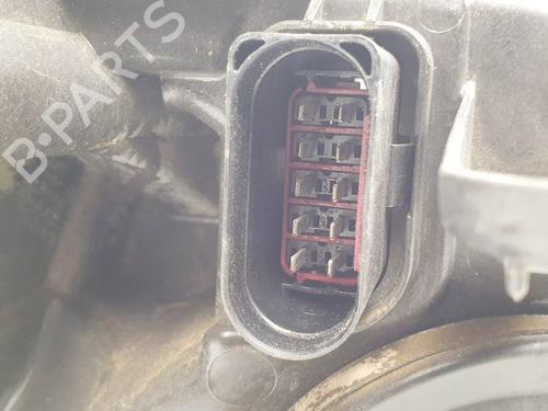 Left headlight FORD KUGA I 2.0 TDCi | BP24990858C28