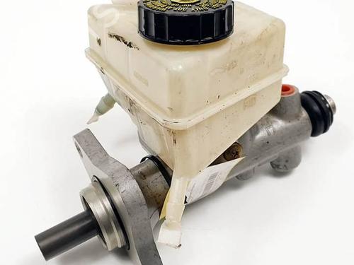 Used Brake master cylinder MERCEDES-BENZ C-CLASS T-Model (S203) C 220 CDI (203.208) (150 hp) 17754028