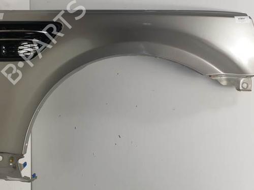 Used Right front fenders LAND ROVER RANGE ROVER SPORT I (L320) 3.0 D 4x4 (245 hp) 29198944