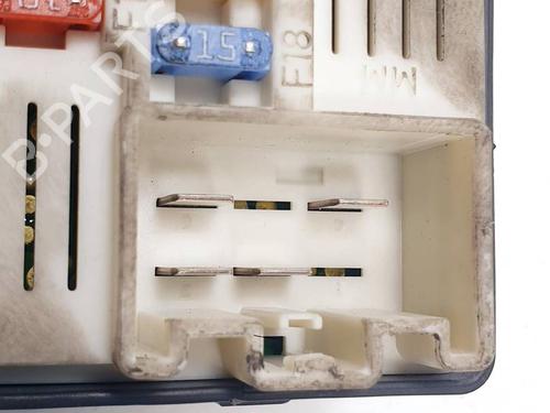 Fuse box RENAULT MEGANE III Hatchback (BZ0/1_, B3_) 1.5 dCi | BP38948829E1 - Image 4