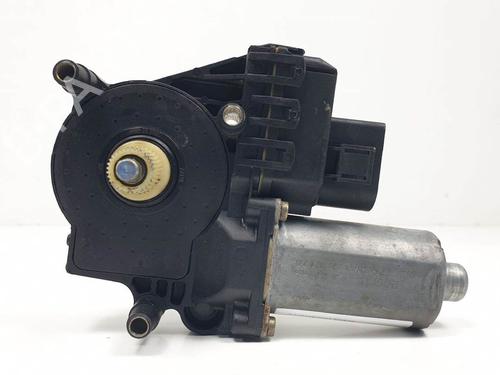 Used Right front window motor Right front window motor AUDI ALLROAD C5 (4BH) 2.5 TDI quattro (180 hp) 10935289 10935289