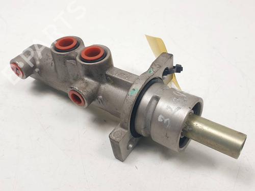 Used Brake master cylinder Brake master cylinder CITROËN XSARA PICASSO (N68) 1.6 HDi (109 hp) 31285700 31285700
