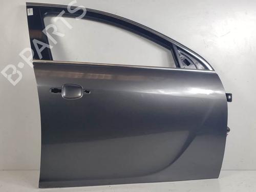 Used Right front door Right front door 25403610 25403610