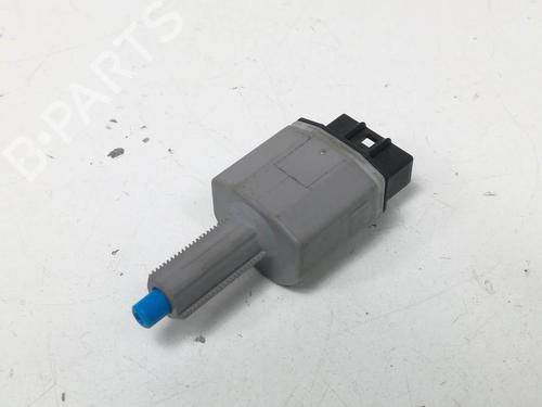 Used Switch Switch TOYOTA C-HR (_X1_) 1.8 Hybrid (ZYX10_, ZYX11_, ZYX10R, ZYX11R) (122 hp) 8910134 8910134