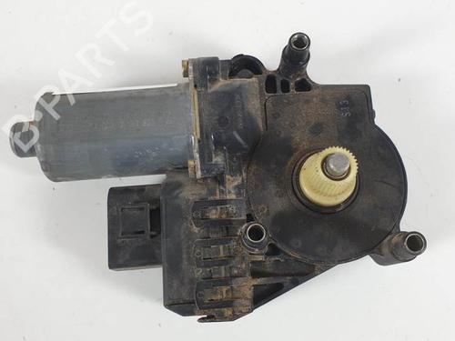 Rudehejsemotor forskærm højre AUDI A6 C5 (4B2) 2.5 TDI (150 hp) 9138518
